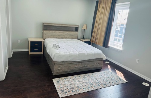 Brampton Casa | Masterbedroom Master-Sweet in Brampton