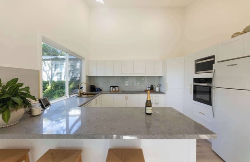 Macmasters Beach Cabaña | Masters Cottage - MacMasters Beach