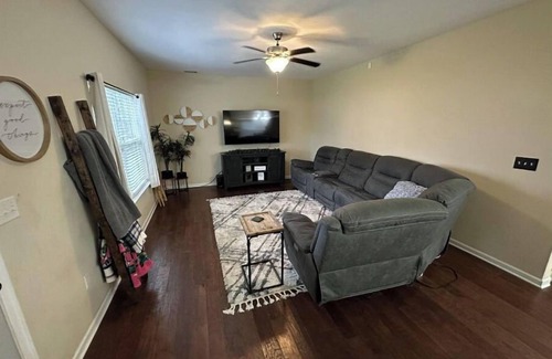 Grovetown Casa | MASTERS & Downtown - Cozy Augusta Home - Private Community