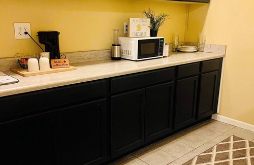 Gracewood Casa | Masters Magic - Charming 2-bedroom Guest House, Augusta Regional Airport