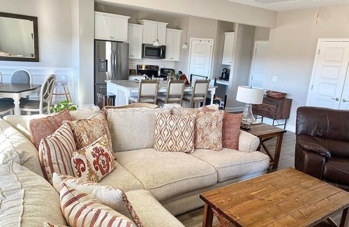 North Augusta Casa | Masters Rental, Spacious 4-bedroom house in welcoming North Augusta with WiFi