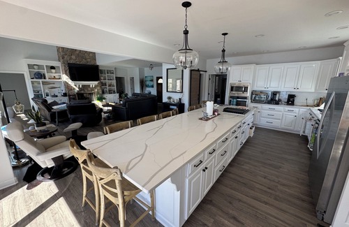 Lake Oconee Casa | Reunión de la familia perfecta para comer en el lago Oconee. 5 dormitorios con vistas al lago Ritz
