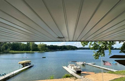 Smyrna Casa | Maston Lake Paradise-Sleeps 12-Lake Getaway! Sand Lake MI