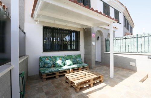 San Fernando Casa | Masvacation HR, 4Room, Terrace, Parking