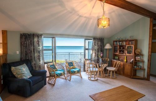 Collingwood Casa | Matai Cottage - Pakawau Bach