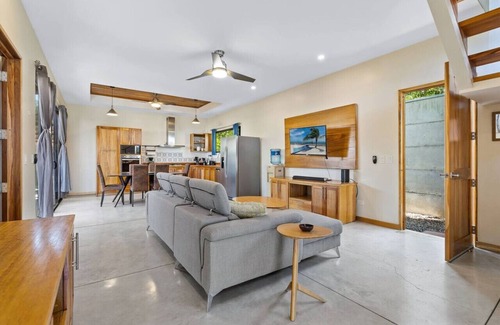 Matapalo Casa | Matambu Private Home, Guest Homes Private Pool