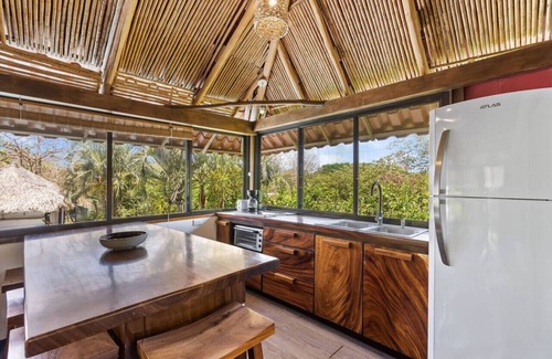 Matapalo Casa | Matambu Private Home, Guest Homes Private Pool