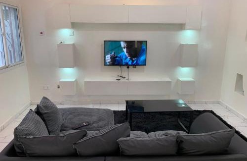 West Coast Division Apartamento | Matano Guest House