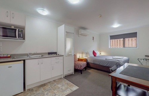 Te Awamutu Hotel | Matariki Motor Lodge