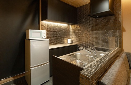 Nakagyo Ward Hotel | MATERIAL Fuchomae