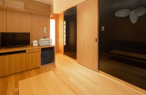 Nakagyo Ward Hotel | MATERIAL Fuchomae