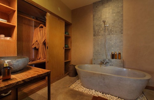 Kedewatan Hotel | MATHIS Retreat Ubud