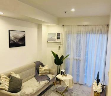 Talomo District Apartamento | Matina Enclaves 2 BR near SM Ecoland Davao City