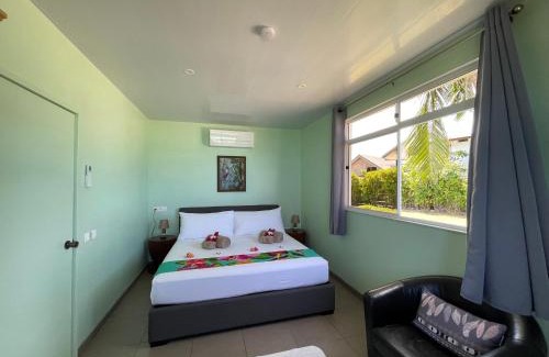 Matira Casa | Matira Beach Bungalow Waterfront