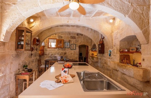 Munxar Villa | Matli Farmhouse, your stunning Gozo getaway.
