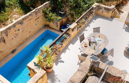 Munxar Villa | Matli Farmhouse, your stunning Gozo getaway.