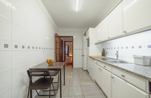 Leixões Apartamento | Matosinhos Center Premium Apartment by Vacationy
