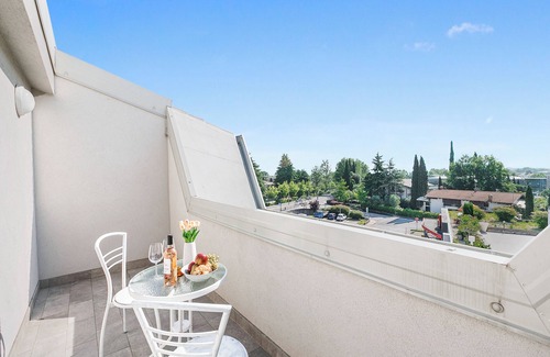 Sirmione Apartamento | Matta Apartment 400m From The Lake, Sirmione, Italy