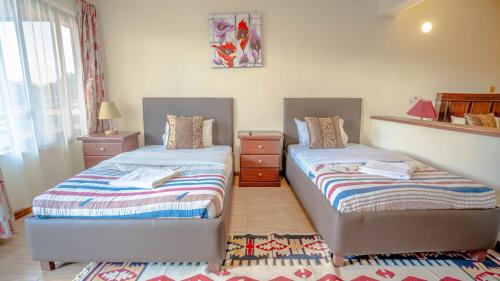 Naivasha Complejo | Matteos Italian Restaurant,Bar & Accommodation