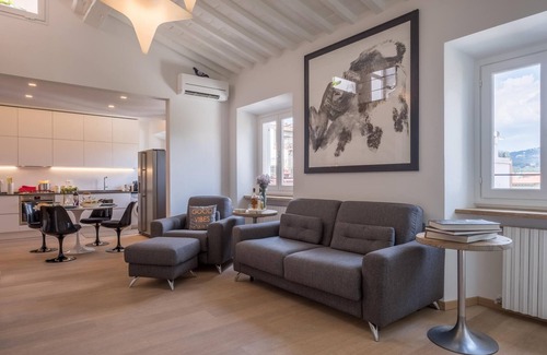 Santissima Annunziata Apartamento | Matteotti Apartment in Firenze