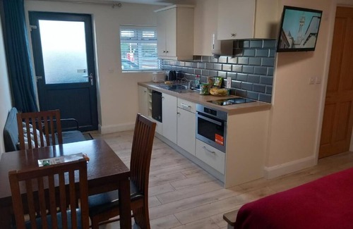 Muine Bheag Apartamento | Mattys Pub & Apartments