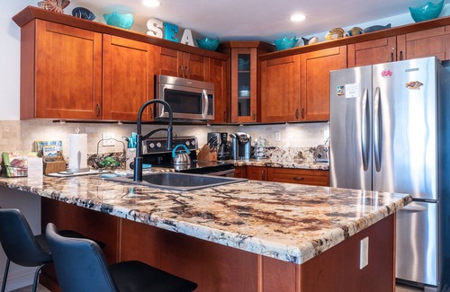 Kihei Condominio | Maui Kamaole # J-110 Hermosa 1Bd / 2Ba, Playa temática, planta baja, para 4 personas