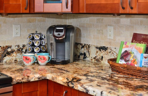 Kihei Condominio | Maui Kamaole # J-110 Hermosa 1Bd / 2Ba, Playa temática, planta baja, para 4 personas