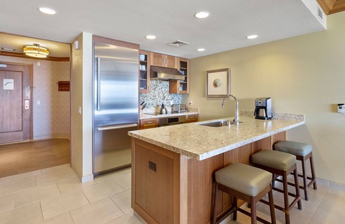 Kaanapali Villa | Maui Resort Rentals: Hyatt Residence Club - 2BR frente al mar piso medio VIlla