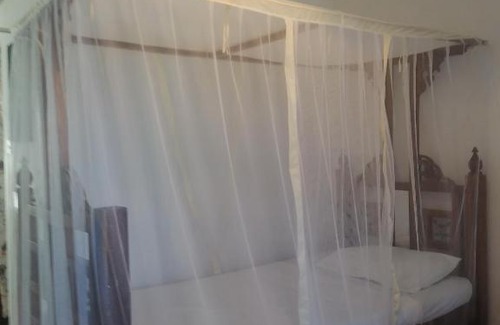 Diani Beach Apartamento | Mavericks Convenient Cozy Loft in Diani's CBD