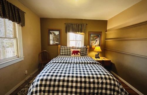 Red Lodge Casa | Mavericks Corner