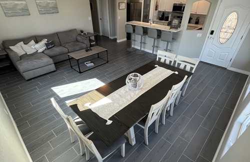 Lake Havasu City Casa | Maxey’s Havasu Hacienda, Private Pool, Lake View and Large Detached Game Room.