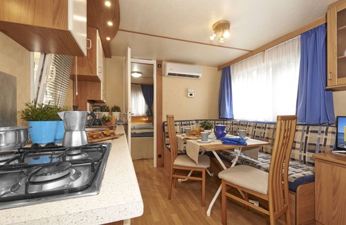 Baia Domizia Casa | Maxi Caravan Deluxe by Interhome