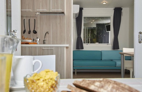 Baia Domizia Casa | Maxi Caravan Ischia by Interhome