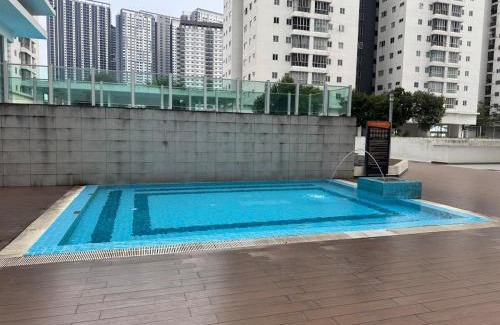Sentul Pasar Apartamento | Maxim City Lights
