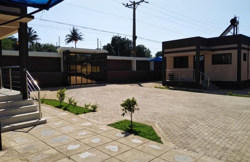 Xai-Xai Apartamento | Maximiano Themba Guest House