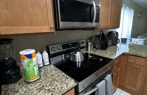 Winter Springs Casa | Maxx Maximum Comfort LLC 2 Bedrooms, 1 Bathroom