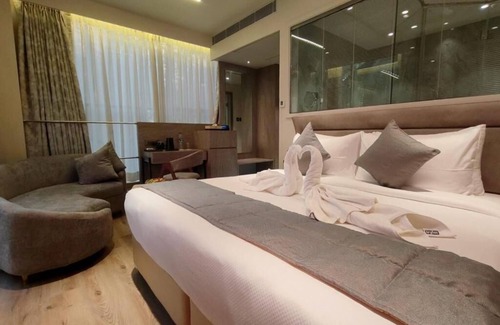 Andheri East Hotel | Maxxvalue Hotel MIDC