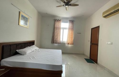 Jaipur Hotel | Maya Mahal Hotel