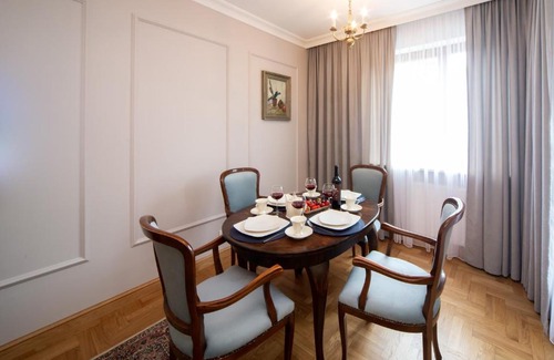 Przymorze Apartamento | Maya's Flats & Resorts 102 - PREMIUM APARTMENT PRZY PARKU REGANA 3 pokoje blisko plaży