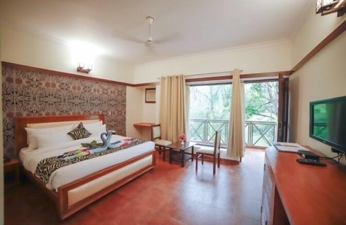 Ramnagar Hotel | Maya The Forest Resort