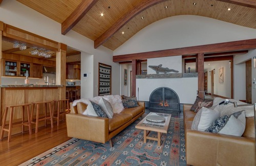 Tahoe Sierra Estates Casa | Maybach Lake House - Lakefront - TLUXP