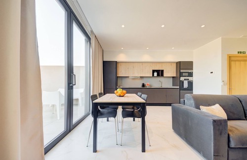 St. Andrew's Apartamento | Mayfair by Premier Suites MT