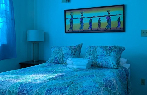 Hopkins Cabina | Cabaña Mayflower - All Seasons Guest House