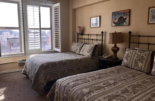 Lower Nob Hill Hotel | Mayflower Hotel