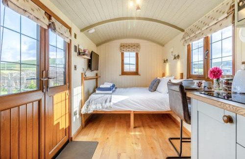 St Harmon Casa | Mayflower - Uk42359