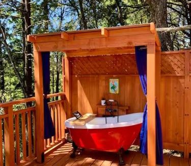 Los Gatos Casa | Mays Luxury Farmstay Sunset Cabin