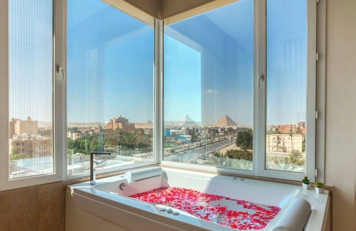 Kafrat al Jabal Hotel | Mazar Pyramids Hotel