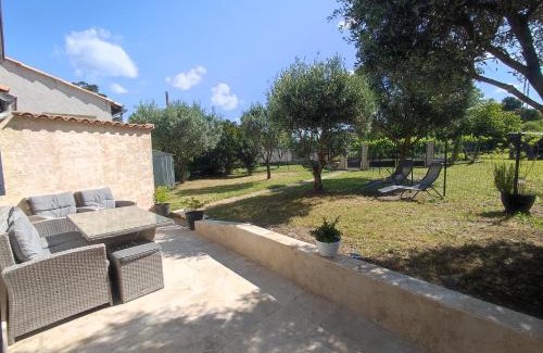 Montaren-et-Saint-Mediers Apartamento | Mazet à 5 minutes d'Uzès