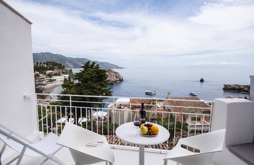 Mazzaro Apartamento | Mazzarò Retreat by Wonderful Italy