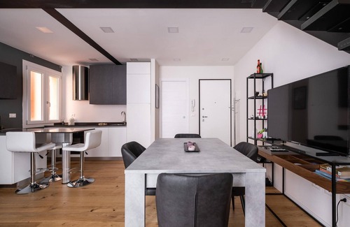 Santo Stefano Apartamento | Mazzini Elegant Apartment by Wonderful Italy